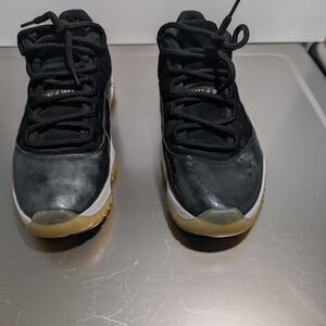 Black and White Sneakers with Gum Sole